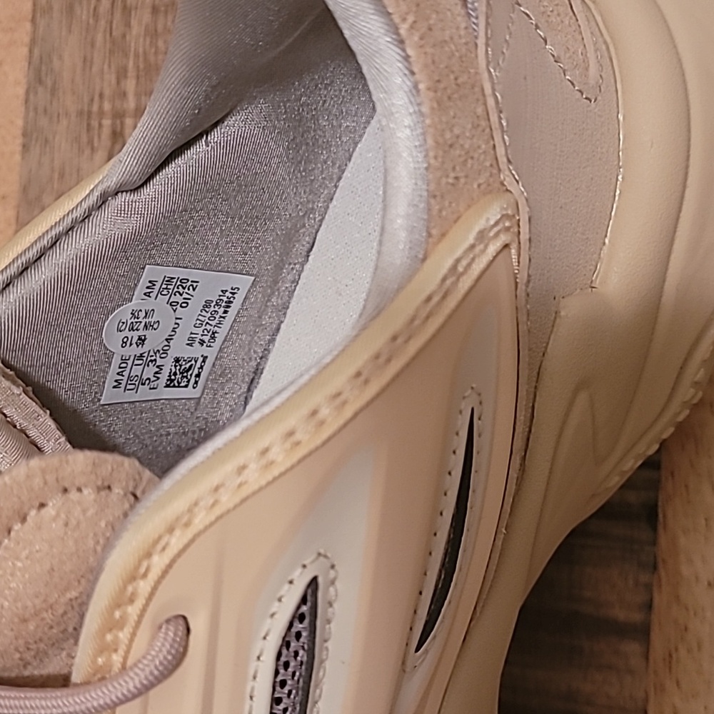 👟👟 - Picture 11 of 13